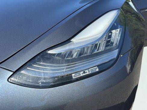Used 2020 Tesla Model 3 Long Range AWD/4WD image 25