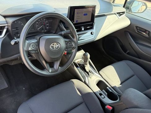Used 2024 Toyota Corolla LE FWD image 12