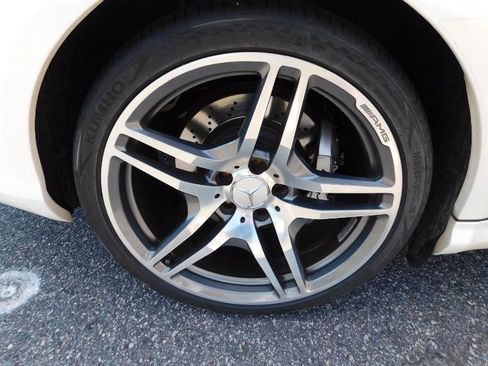 Used 2009 Mercedes-Benz CLS 63 AMG image 37