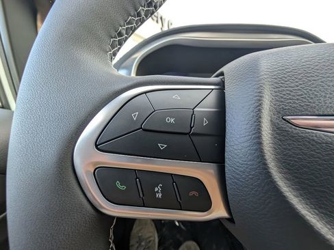 New 2026 Chrysler Pacifica Select image 23