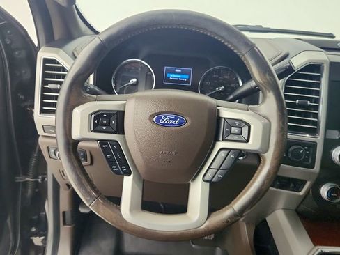 Used 2019 Ford F250 King Ranch w/ King Ranch Ultimate Package AWD/4WD image 19