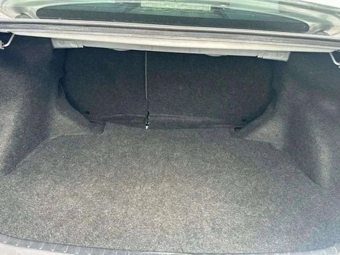 Used 2014 Toyota Corolla LE image 46