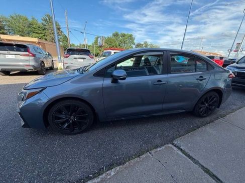 Used 2023 Toyota Corolla SE w/ SE Premium Package FWD image 4