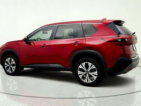 Used 2023 Nissan Rogue SV AWD/4WD image 7
