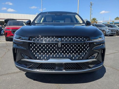 New 2026 Lincoln Nautilus Premier image 9