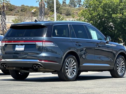 Certified 2023 Lincoln Aviator Reserve w/ Equipment Group 201A AWD/4WD image 3