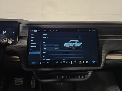 Used 2022 Rivian R1T Adventure AWD/4WD image 27