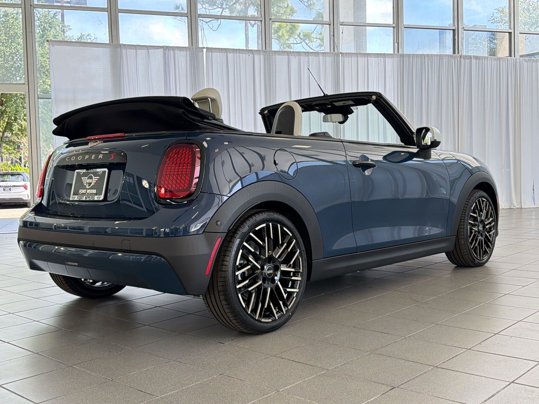 New 2026 MINI Cooper S FWD image 9