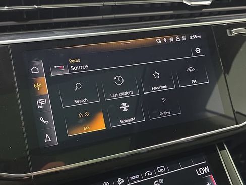 Used 2023 Audi Q8 Premium Plus AWD/4WD image 21