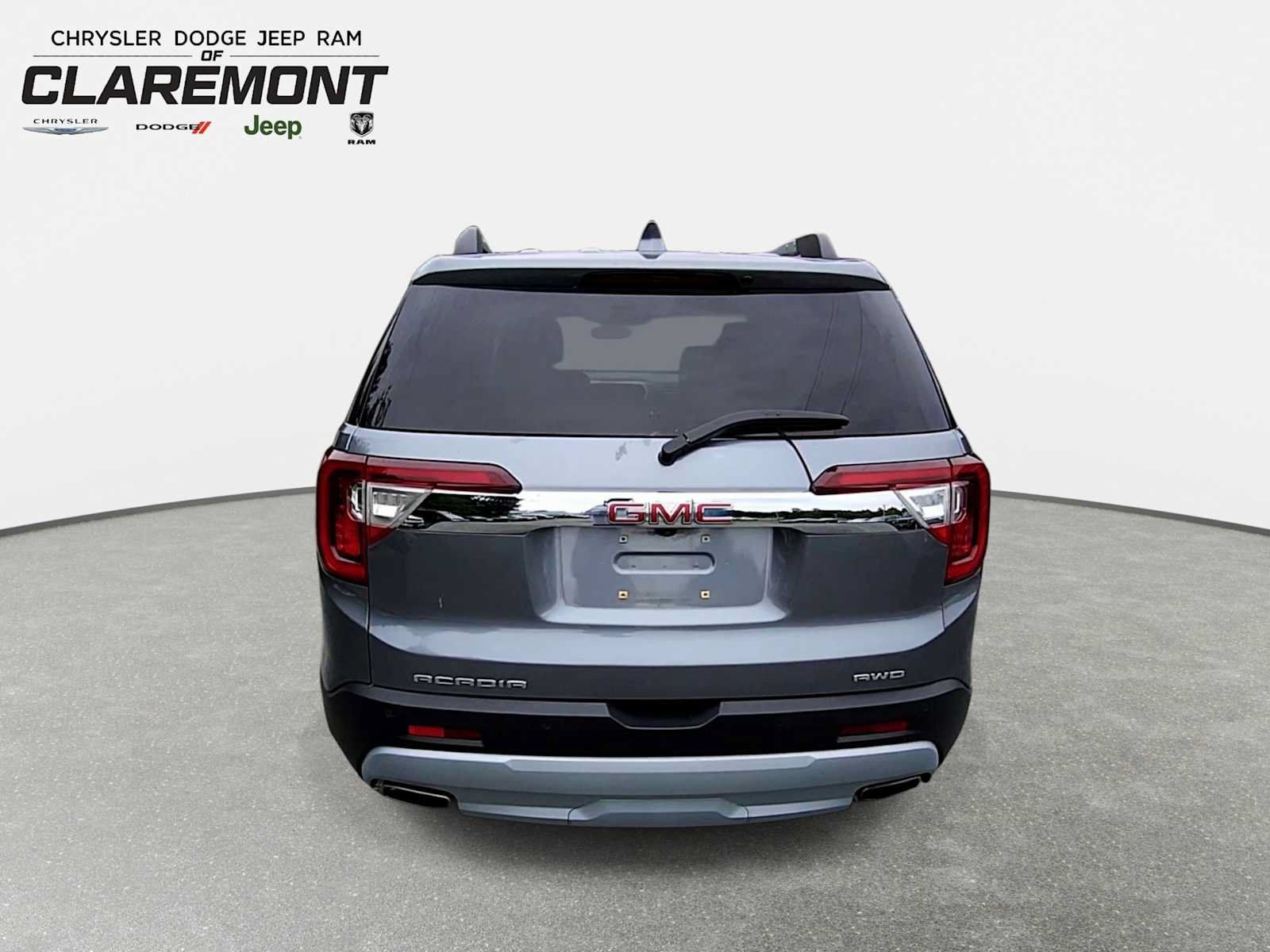 Used 2022 GMC Acadia SLE w/ Driver Convenience Package AWD/4WD image 7