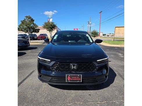 New 2025 Honda Accord LX image 2
