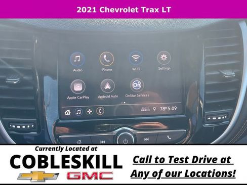 Used 2021 Chevrolet Trax LT w/ LT Convenience Package image 22