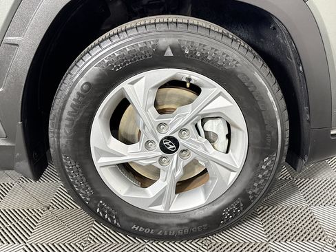 Used 2023 Hyundai Tucson SE FWD image 30