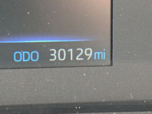 Used 2023 Toyota Corolla LE w/ LE Convenience Package image 9