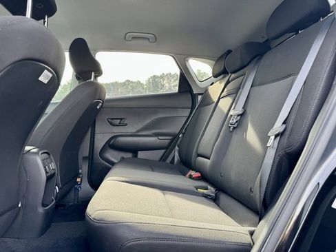 Used 2024 Hyundai Kona SEL w/ Convenience Package image 28