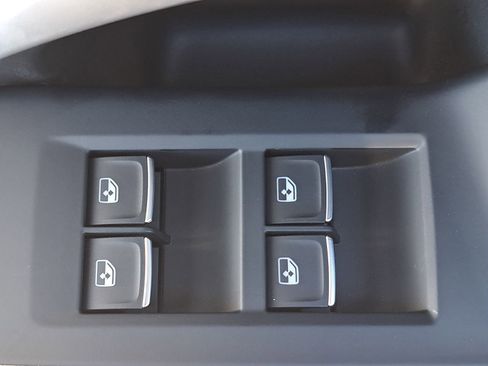 New 2025 Audi Q5 Premium Plus image 30