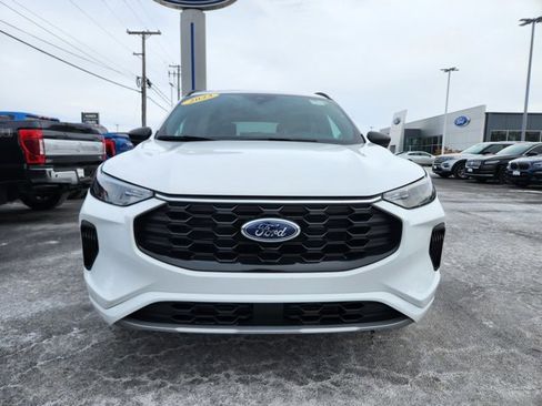 Certified 2023 Ford Escape ST-Line w/ Tech Pack #1 image 38