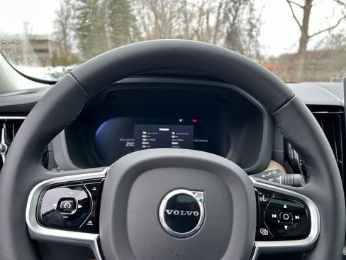 New 2026 Volvo XC60 T8 Ultra w/ Protection Package Premier AWD/4WD image 12
