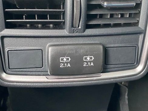 Used 2024 Subaru Forester Premium AWD/4WD image 26