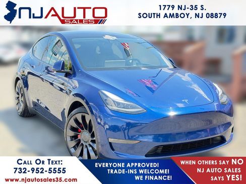 Used 2021 Tesla Model Y Performance AWD/4WD image 1