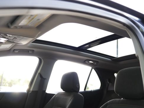 Used 2018 Chevrolet Equinox LT w/ Sun & Infotainment Package FWD image 21