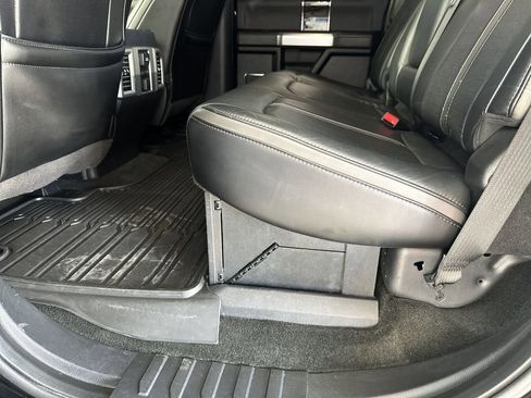 Used 2017 Ford F250 Platinum w/ Platinum Ultimate Package image 30