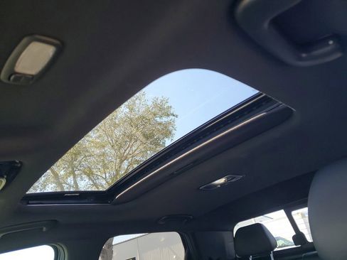 Used 2025 Hyundai Santa Cruz Limited image 29