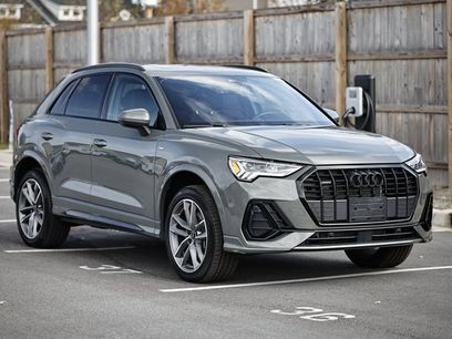 Certified 2025 Audi Q3 2.0T Premium w/ Convenience Package