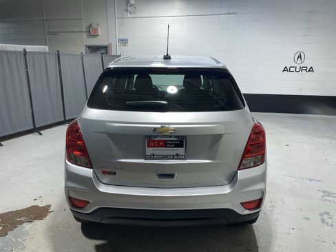 Used 2018 Chevrolet Trax LS AWD/4WD image 5