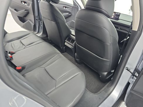 Used 2023 Honda Accord Touring image 11