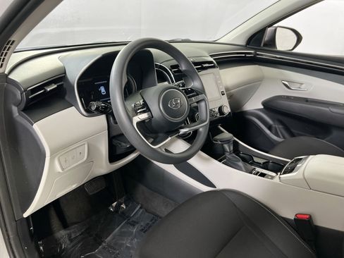 Used 2023 Hyundai Tucson SEL AWD/4WD image 9