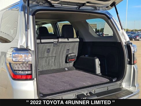 Used 2022 Toyota 4Runner Limited image 34