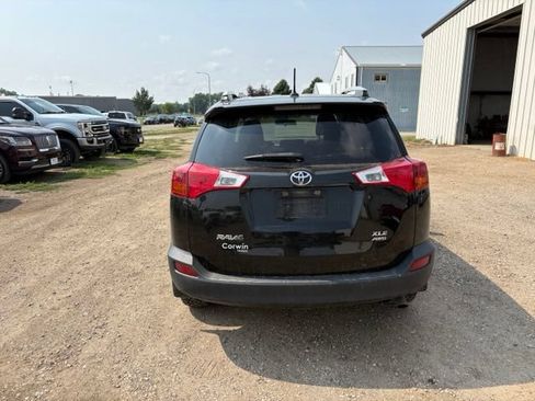 Used 2013 Toyota RAV4 XLE AWD/4WD image 8