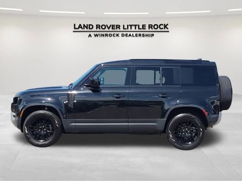 Used 2025 Land Rover Defender 110 S AWD/4WD image 6