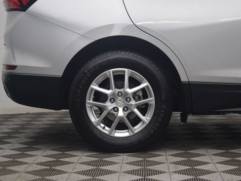 Used 2022 Chevrolet Equinox LS AWD/4WD image 31