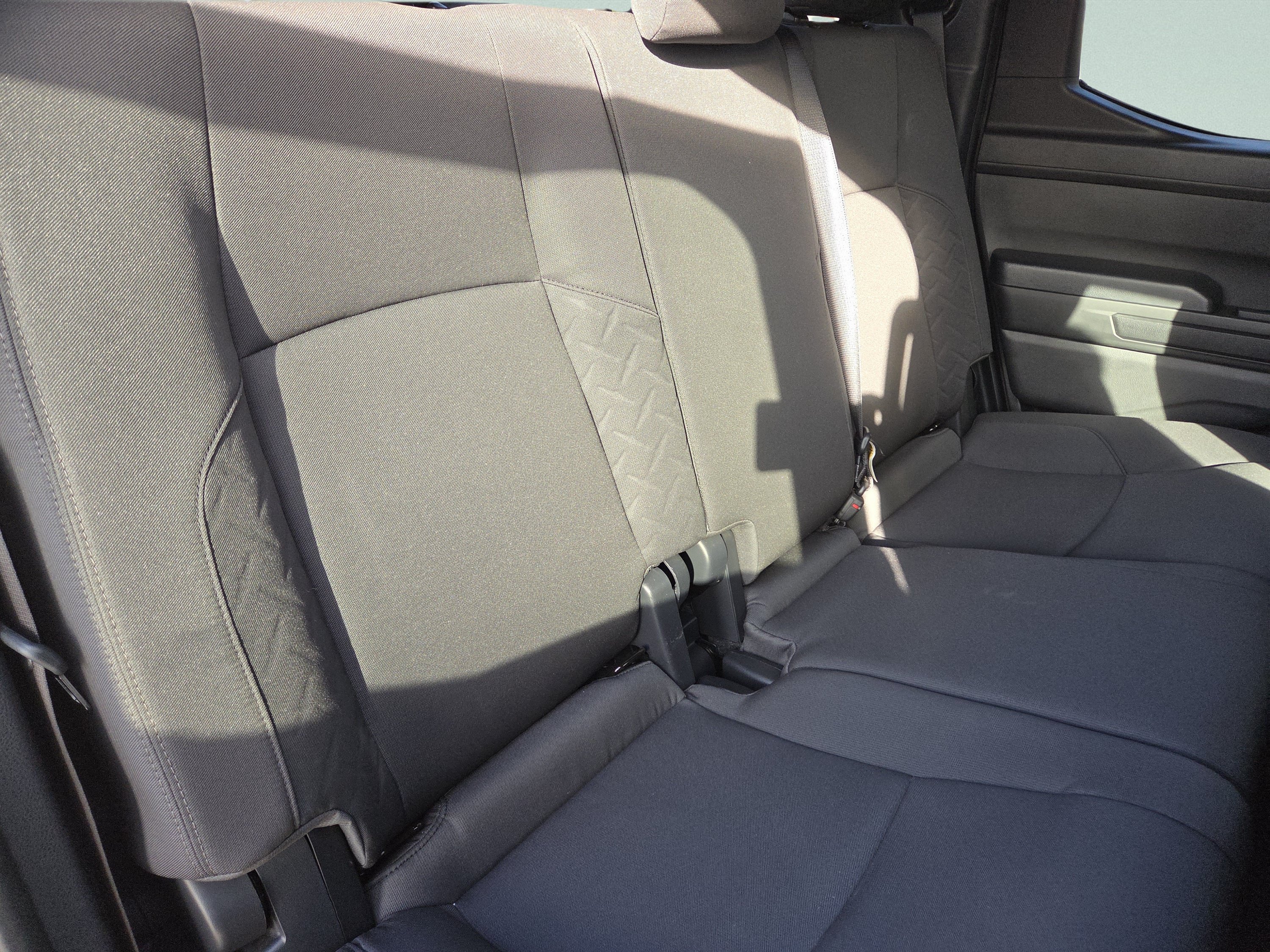 Used 2025 Toyota Tacoma SR5 AWD/4WD image 5