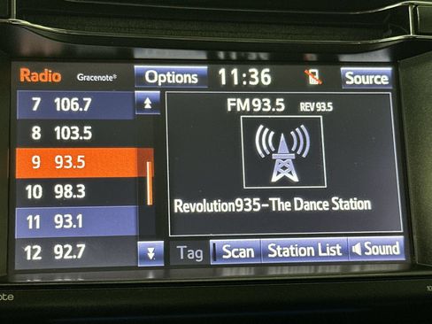 Used 2016 Toyota RAV4 XLE FWD image 16