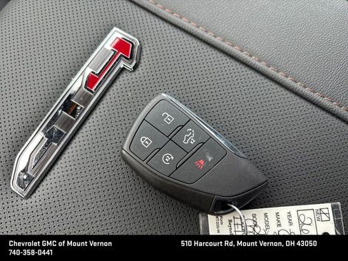 New 2026 GMC Sierra 2500 AT4 w/ AT4 Premium Plus Package image 30