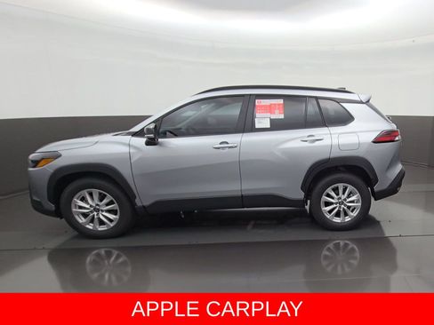 New 2026 Toyota Corolla Cross LE FWD image 5