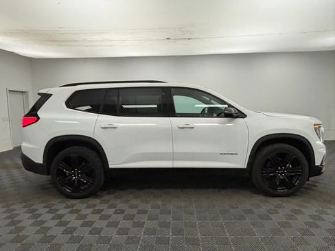 New 2026 GMC Acadia Elevation w/ Black Edition FWD image 7