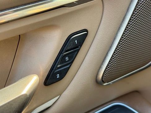 Used 2020 RAM 1500 Longhorn AWD/4WD image 15