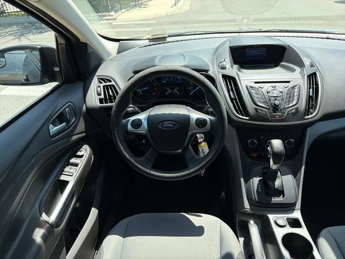 Used 2015 Ford Escape SE FWD image 28