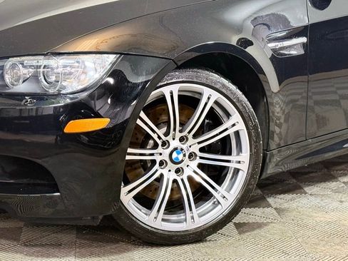 Used 2013 BMW M3 Convertible image 2
