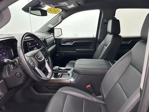 Used 2024 GMC Sierra 1500 SLT w/ SLT Premium Package image 31