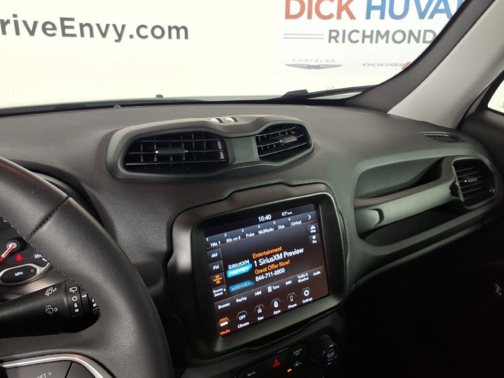 Used 2023 Jeep Renegade Altitude AWD/4WD image 25