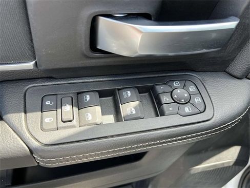 New 2025 RAM 2500 Big Horn image 12