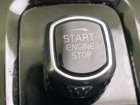 Used 2019 Volvo XC90 T6 R-Design w/ Advanced Package image 43