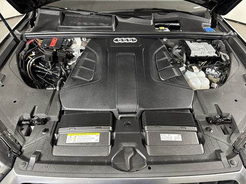 Used 2019 Audi Q7 3.0T Prestige image 30