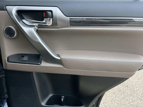 Used 2023 Lexus GX 460 Premium w/ Premium Plus Package image 25