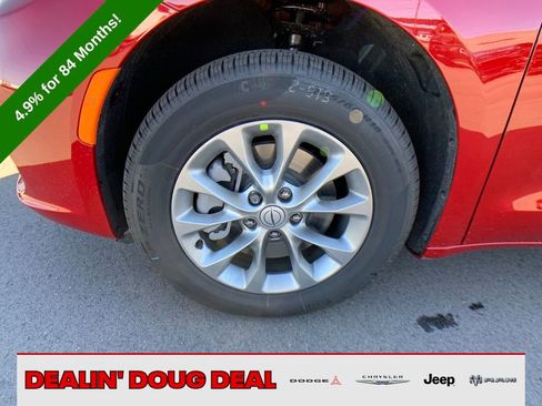 New 2026 Chrysler Pacifica Select image 27